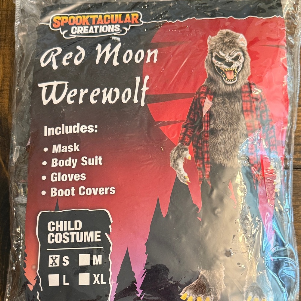 Spooktacular Creations Red Moon Werewolf Costume for Boys - Red (S)